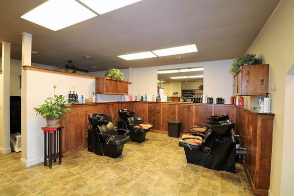 1 Main St, Newport, VT 05855